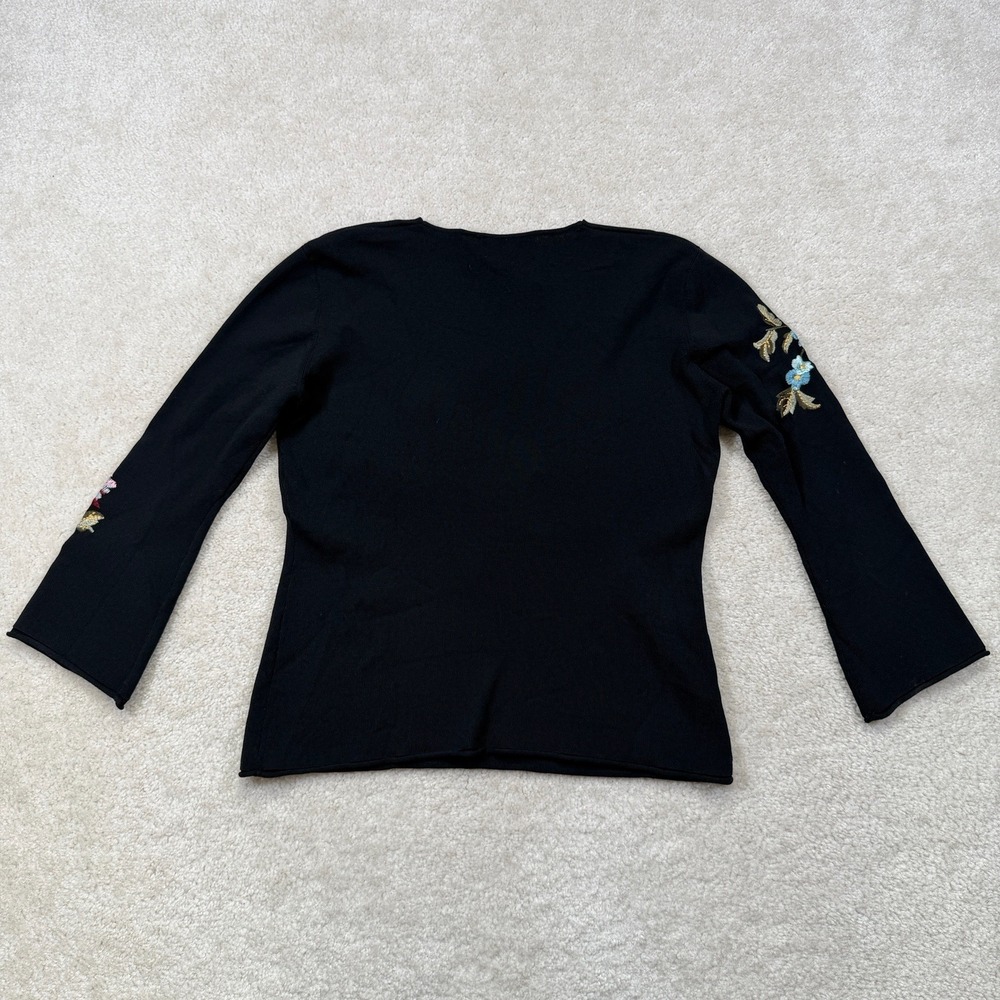Vintage Joseph A.  V-Neck Floral Embroidered Sweater Womens Large Black Roll Hem - Picture 2 of 10
